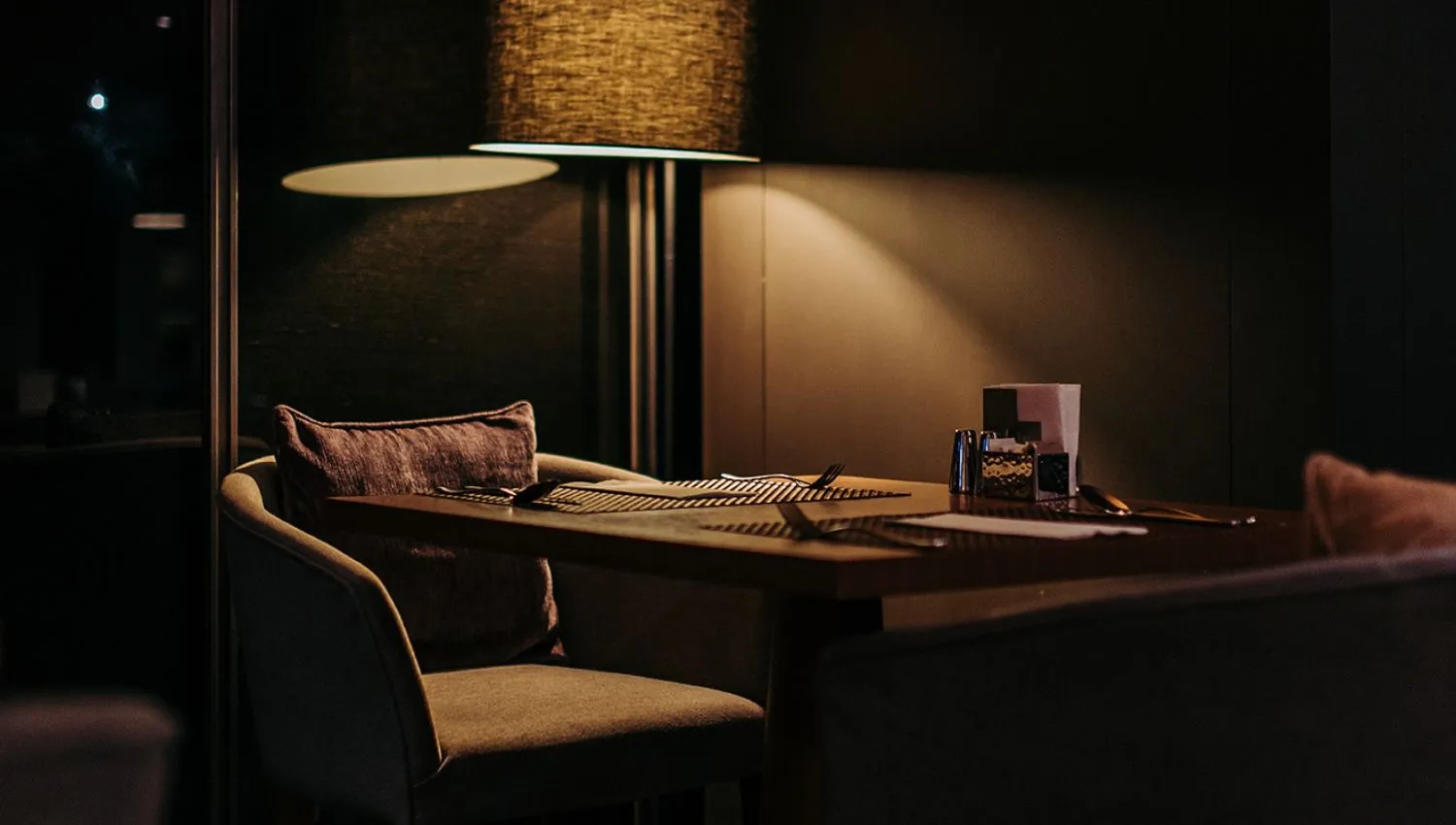 HOTEL COZZI和逸飯店│官網最優惠│線上快速訂房