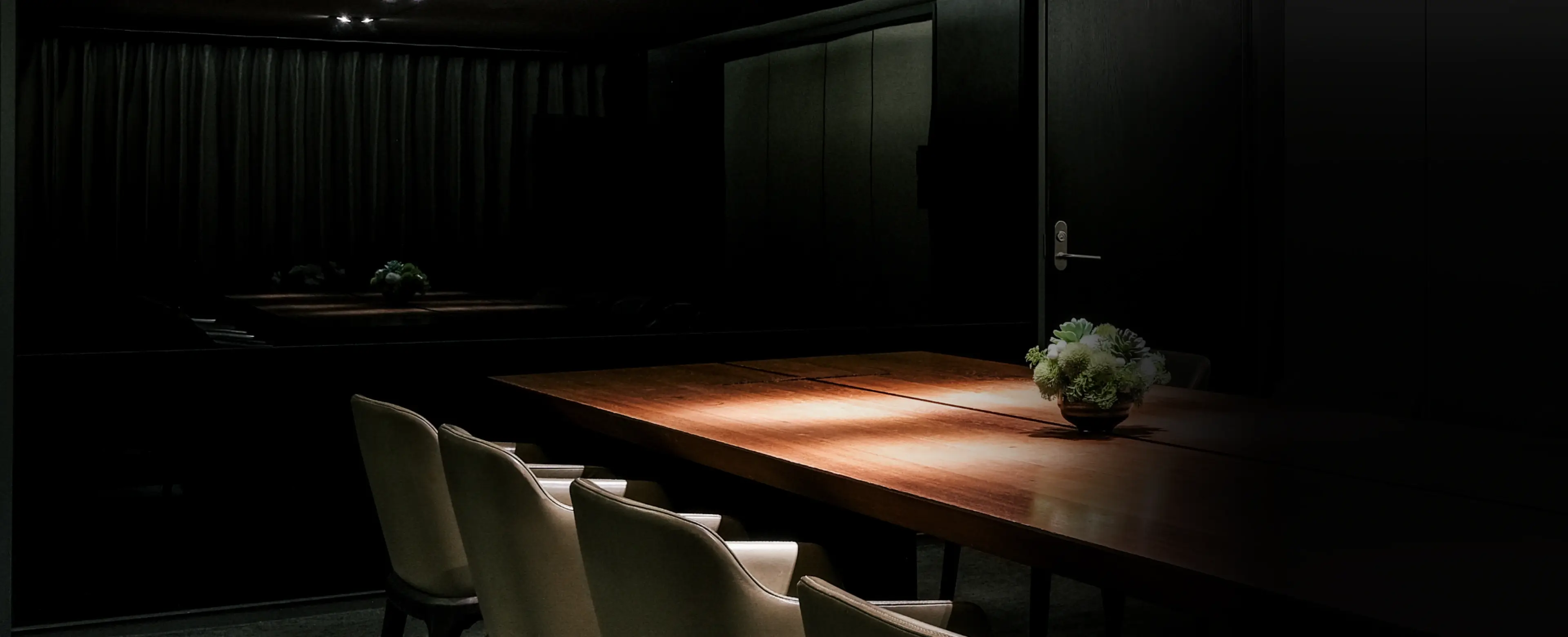 HOTEL COZZI和逸飯店│官網最優惠│線上快速訂房